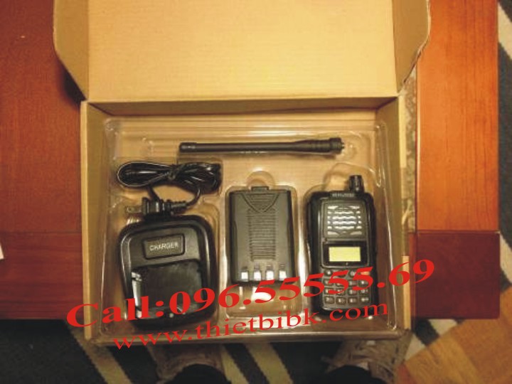 Bộ đàm Kenwood TK-718 VHF dùng cho khu công nghiệp