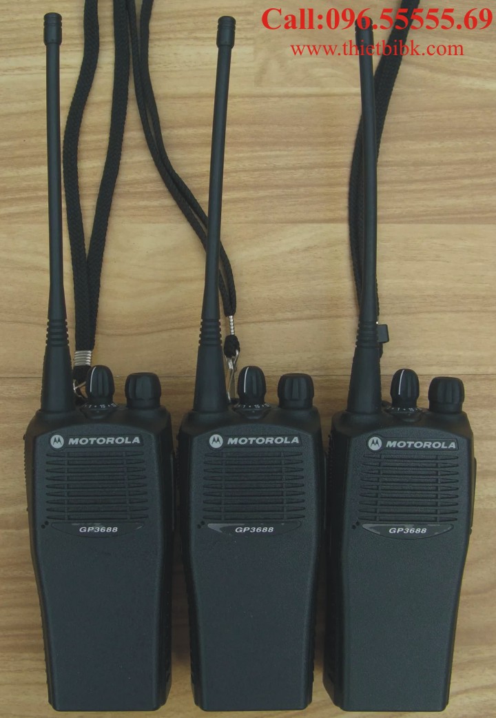 Bộ đàm Motorola GP3688 chạy hai băng tần VHF và UHF