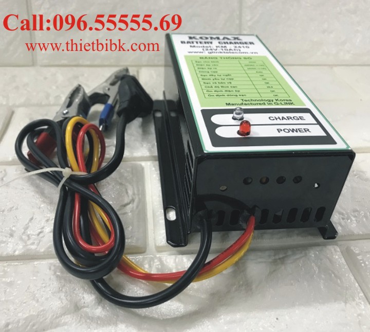 Sạc ắc quy tự động KOMAX KM-2410 24V 100Ah dùng sạc ắc quy khô và ắc quy nước