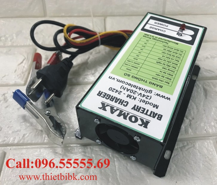 Sạc ắc quy tự động KOMAX KM-2420 24V 200Ah dùng cho ắc quy khô và ắc quy nước